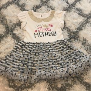 EUC Glitter Accent 1st birthday tutu dress 💞👗